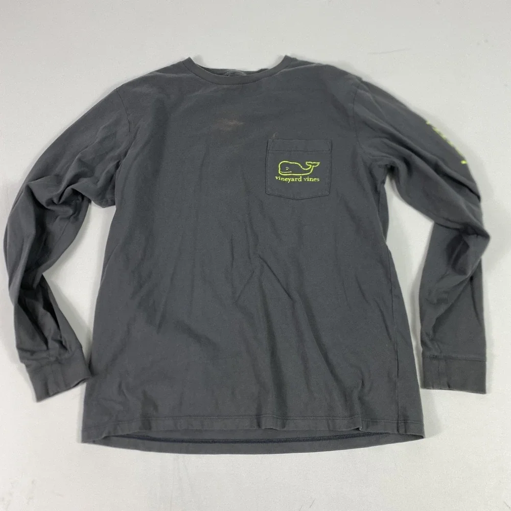 Vineyard Vines Shirt‎ Mens Small Gray Long Sleeve Whale Pocket Tee Graphic